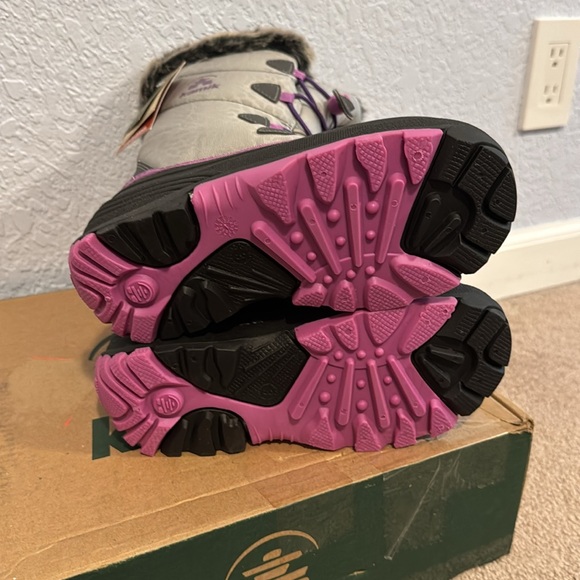 Kamik snowgypsy size 3 snowboots   Gray, purple faux fur - Picture 2 of 6